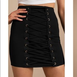 Tobi black skirt!